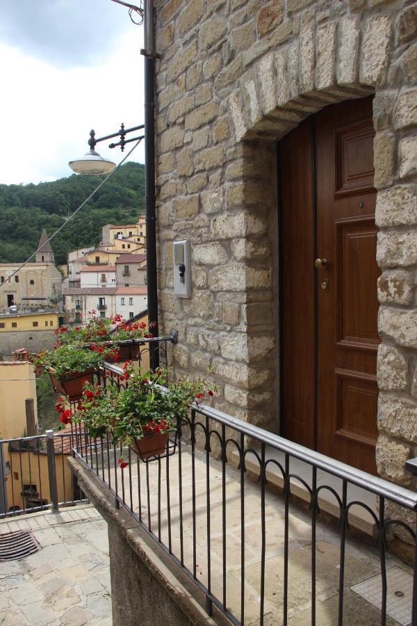 Casa Vacanze Sud E Magia Castelmezzano Εξωτερικό φωτογραφία
